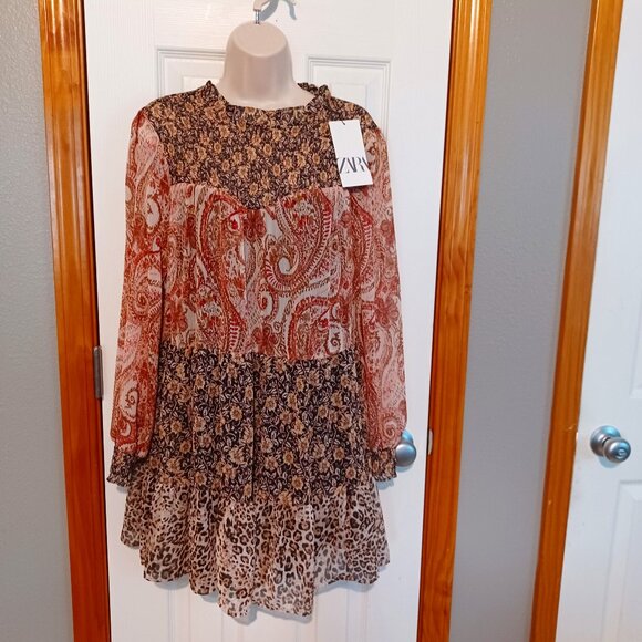 NWT Boho Floral Sheer Zara Dress Large - Picture 1 of 6